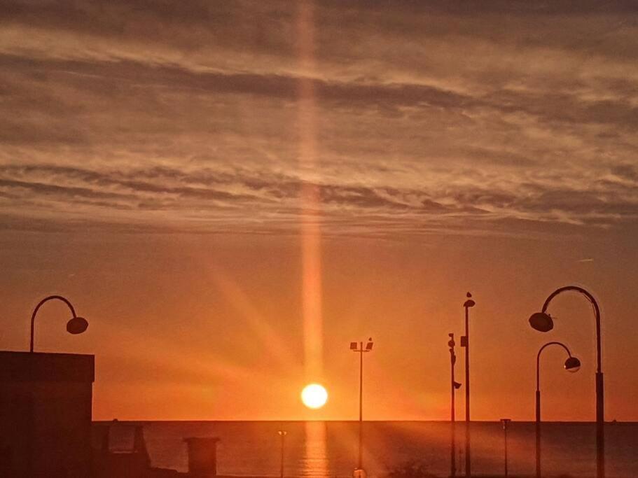 T2 Cosy A La Plage, Terrasse Vue Sur Mer Et Parking Privatif Narbonne Dış mekan fotoğraf